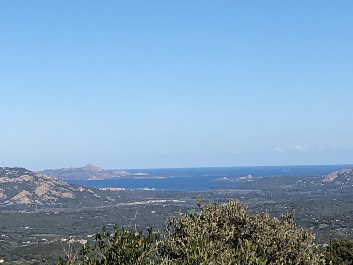 Podere Spartaco San Pantaleo Sole Ruiu Eksteriør bilde